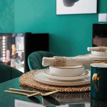 G37 Modern New Building 2024 Center Appartement