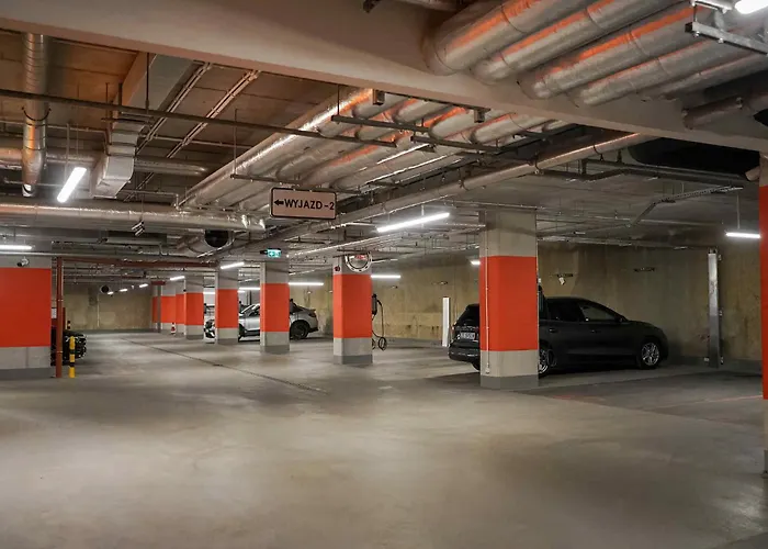 G37 Modern New Building 2024 Center Appartement Varsovie